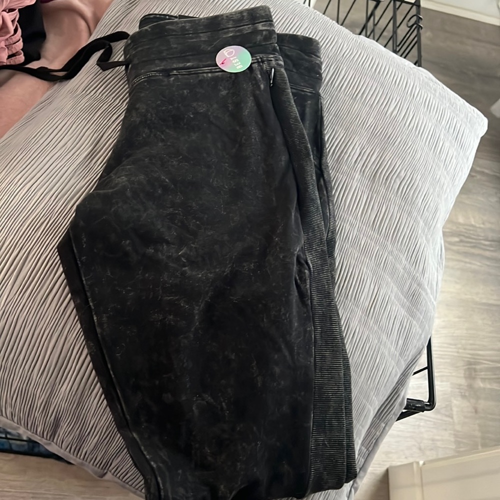 Brand New Campus Legging